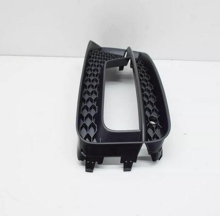 NEW GENUINE AUDI A1 2015-2018 N/S LEFT BUMPER FOG LIGHT GRILL SURROUND BLACK 8XA807681C9B9 - Image 2