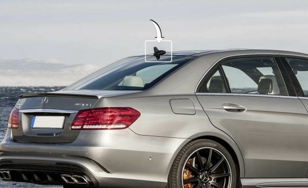 NEW GENUINE MERCEDES BENZ MB E CLASS W212 ROOF ANTENNA HOUSING COVER PRIMED A21282703289999 - Image 4