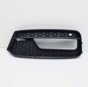 NEW GENUINE AUDI A1 2015-2018 N/S LEFT BUMPER FOG LIGHT GRILL SURROUND BLACK 8XA807681C9B9