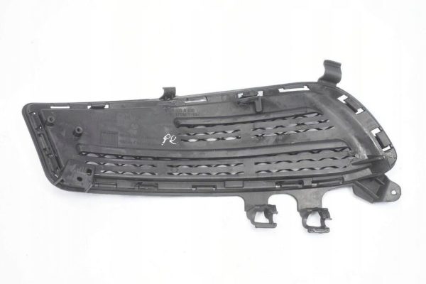 NEW GENUINE MERCEDES BENZ MB A W176 AMG FRONT BUMPER LOWER INNER GRILLE RIGHT A1768851622 - Image 5