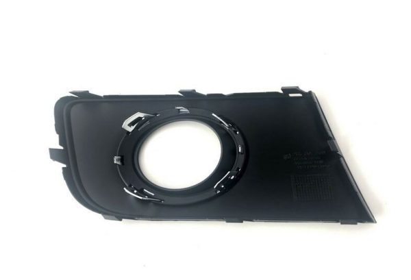 NEW GENUINE VW AMAROK FRONT BUMPER N/S LEFT FOG LIGHT TRIM GRILL 2HH807489BRYP - Image 3
