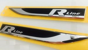 NEW GENUINE VOLKSWAGEN GOLF VII MK7 FACELIFT R LINE FENDER EMBLEM SET