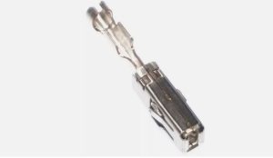 NEW GENUINE MERCEDES MB C W204 E W211 REAR LIGHT BULB HOLD SUPPORT CONNECT 1 PIN A0135457626