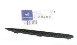 NEW GENUINE MERCEDES MB C W205 ESTATE AMG REAR BUMPER SIDE COVER GRILL RIGHT O/S A2058850353