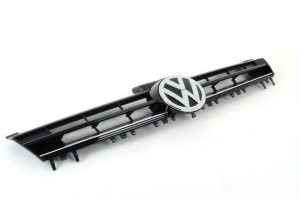 NEW GENUINE VW GOLF MK7 2014-2018 FRONT UPPER CENTER GRILL BLACK 5GM853651BZLL
