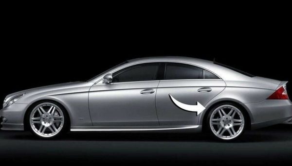NEW GENUINE MERCEDES BENZ CLS CLASS W219 REAR FENDER PROTECTIVE FOIL LEFT N/S A2196980778