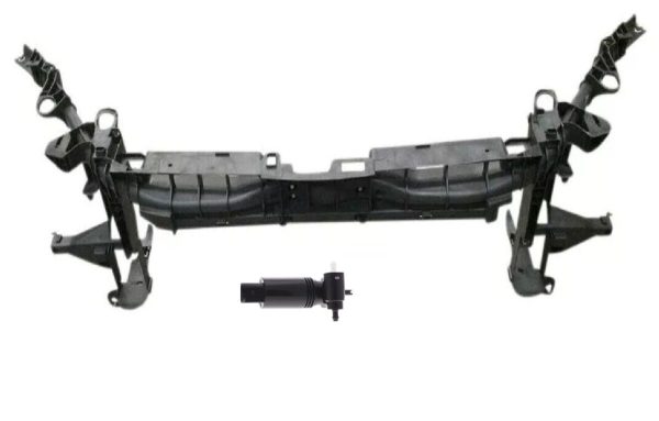 NEW GENUINE MERCEDES BENZ MB B CLASS W246 WINDSCREEN WASHER PUMP AND FRONT PANEL