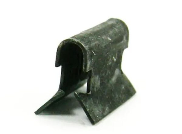 NEW GENUINE VW GOLF 09-13 ADAPTER AND CLIP FOR PARKING DISTANCE CONTROL LEFT N/S - Image 3