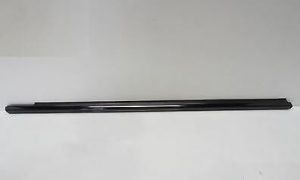 NEW GENUINE MERCEDES MB E W211 FRONT DOOR LEFT SIDE WINDOW MOLDING GLOSS BLACK A2116900380