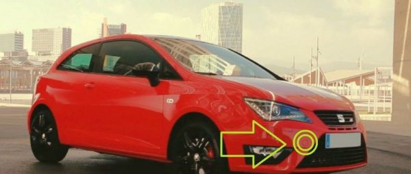 NEW GENUINE SEAT IBIZA FR 13-18 FRONT BUMPER TOW HOOK EYE COVER 6J0807241D GRU - Image 2