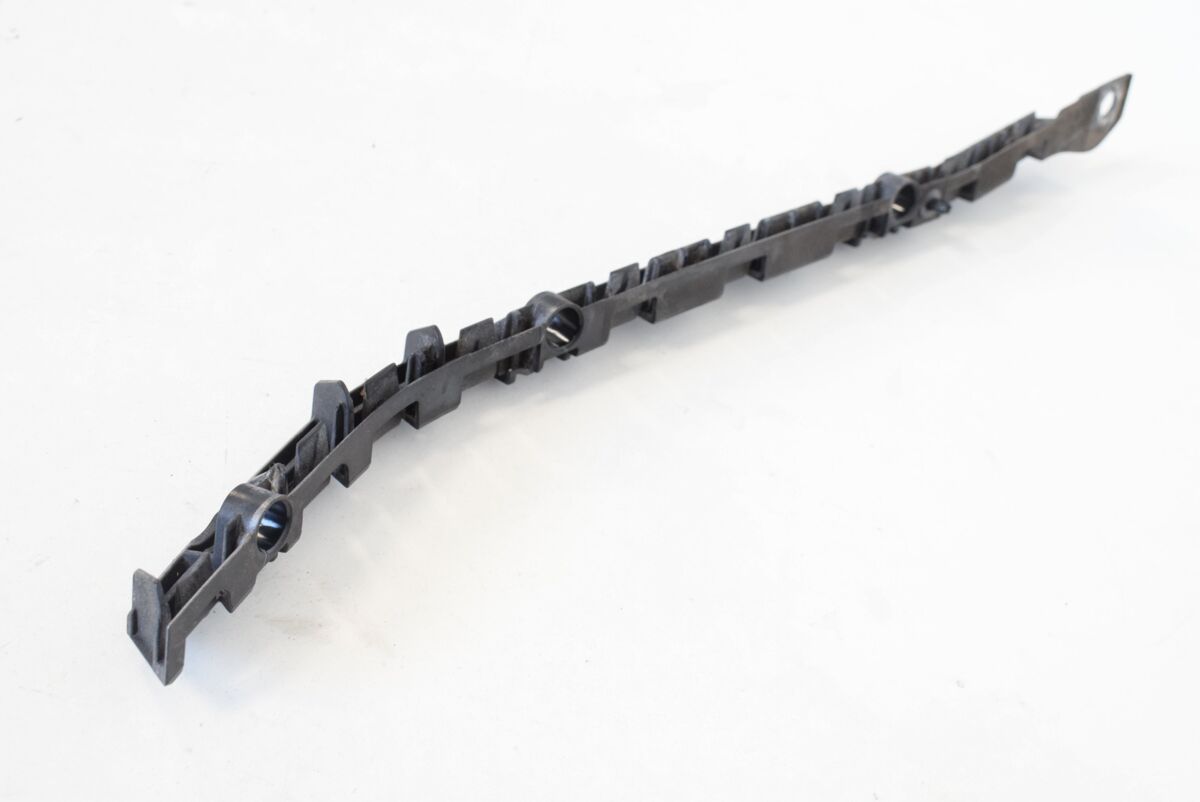 NEW GENUINE MERCEDES BENZ MB C W204 SALOON REAR BUMPER MOUNTING RAIL LEFT N/S A2048800330 - Image 4