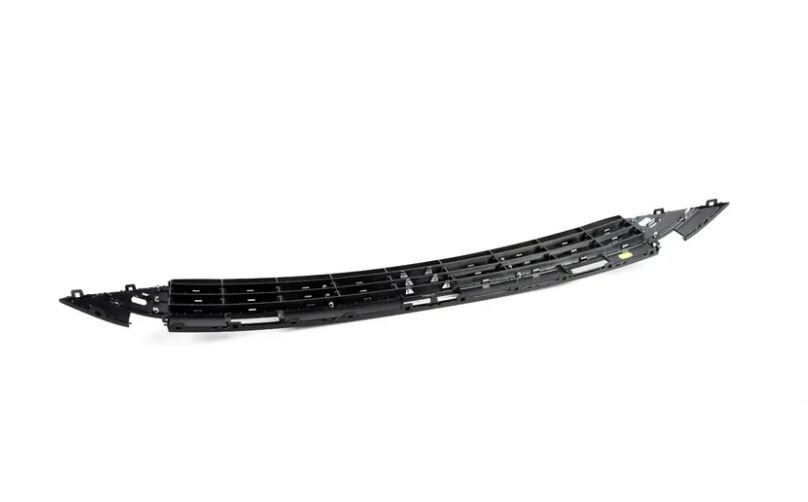 NEW GENUINE VW TOUAREG 15-17 R-LINE FRONT BUMPER CENTER LOWER GRILL 7P6853671J041 - Image 2