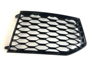 NEW GENUINE AUDI RSQ3  2014-2018 O/S RIGHT BUMPER AIR VENT GRILL 8U0807682GT94