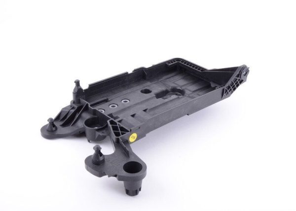 NEW GENUINE VOLKSWAGEN AUDI BATTERY TRAY BATTERY CASING HOLDER 5Q0915331K - Image 7