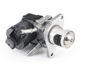 NEW GENUINE BMW 1 2 3 4 5 6 7 X1 X3 X5 X6 SERIES DIESEL ENGINE EGR VALVE 711717810871