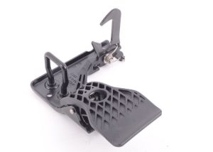 AUDI NEW GENUINE A3 8P 2009-2013 HOOD SAFETY CATCH LATCH LOCK 8P0823480B
