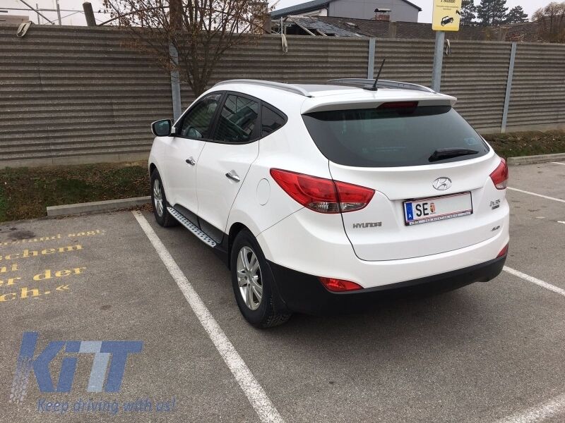 Running Boards Side Steps suitable for Hyundai IX35 (LM) (2009-2014) - Image 10