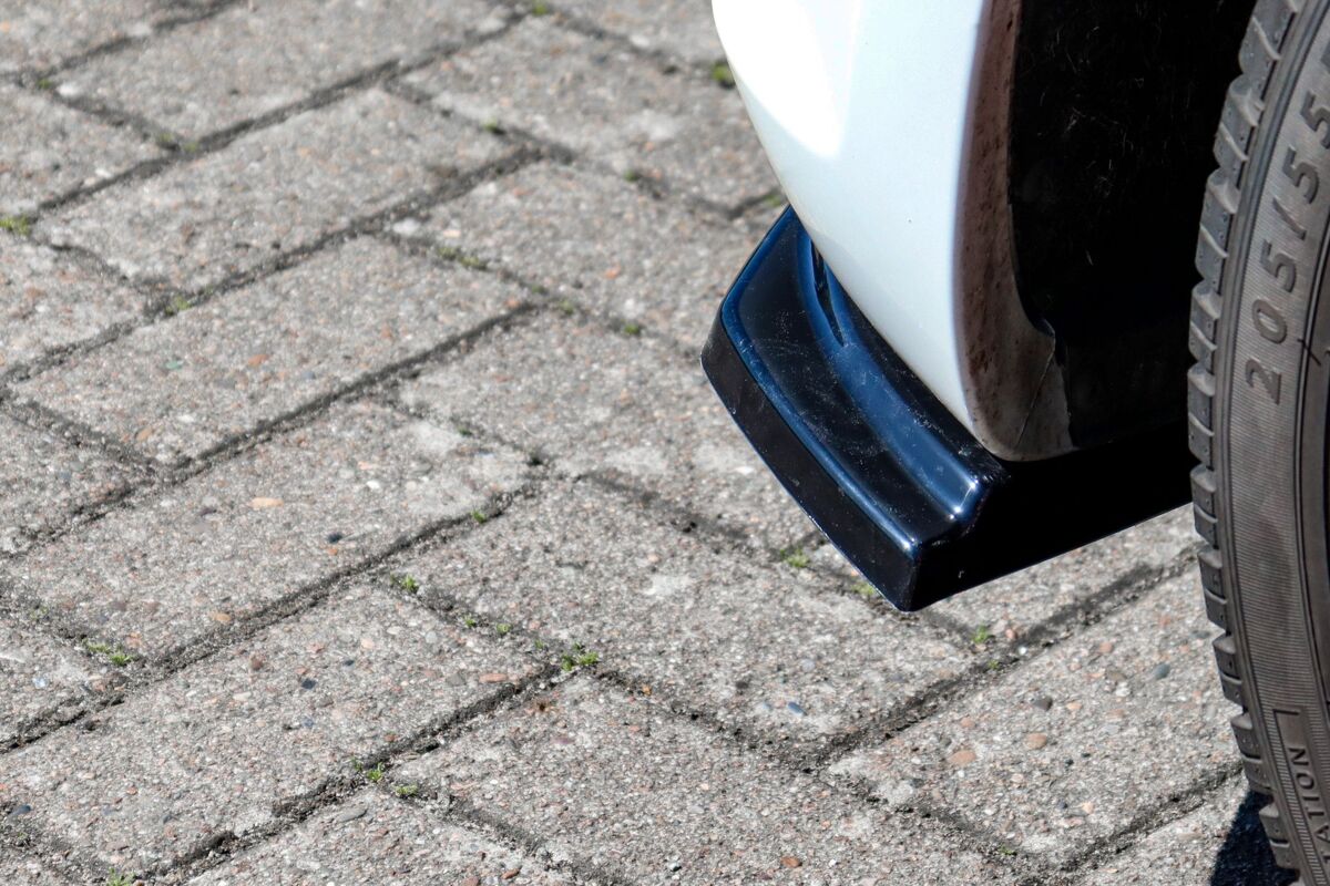 Performance Rear Bumper Side Flaps / Splitters For VW Scirocco 3 14-17 - Image 2