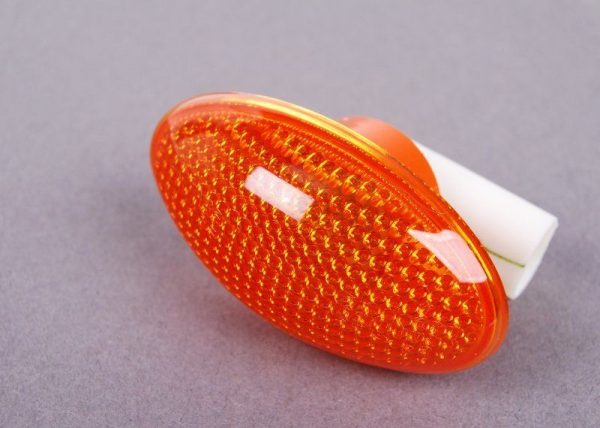 NEW MINI GENUINE R50 R52 R53 FENDER MOUNTED TURN SIGNAL INDICATOR YELLOW AMBER 63137166013