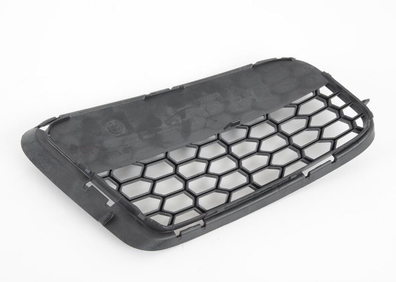 BMW X1 E84 NEW GENUINE FRONT M SPORT BUMPER SIDE GRILL SET N/S LEFT+ O/S RIGHT 51117845542 - Image 8