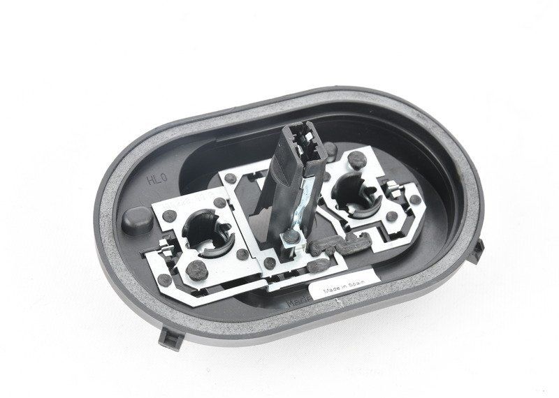 NEW GENUINE VW TIGUAN 08-11 OUTER TAIL LIGHT BULB CARRIER RIGHT O/S 5N0945258C - Image 2