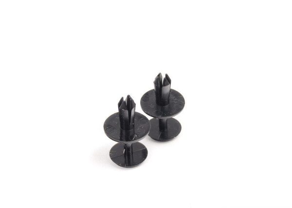 NEW GENUINE VW PASSAT 06-15 FRONT MUD FLAPS SPLASH GUARD PAIR 3C0075111 - Image 8