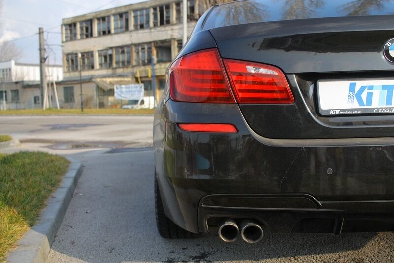 Air Diffuser and Front Bumper Spoiler Lip Package suitable for BMW F10 F11 5 Series (2011-2017) M-Performance Design - Image 13