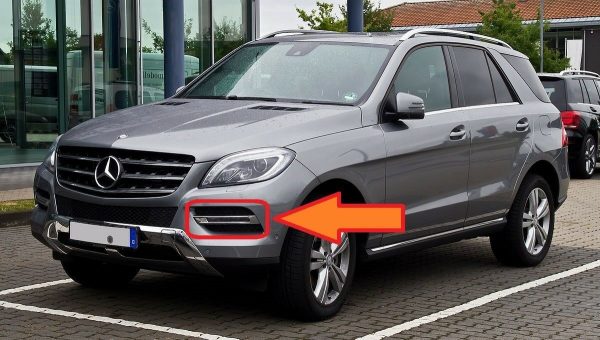 NEW GENUINE MERCEDES BENZ MB ML CLASS W166 FRONT BUMPER DRL LIGHT GRILL LEFT N/S A1668842122 - Image 2