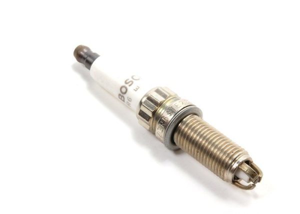 FOR NEW GENUINE BMW 6 CYLINDER 3.0L PETROL ENGINE IGNITION SPARK PLUG 1 PCS