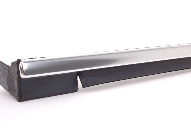 BMW NEW GENUINE 3 SERIES E46 CONVERTIBLE OUTER WEATHERSTRIP LEFT N/S 7026387 - Image 3