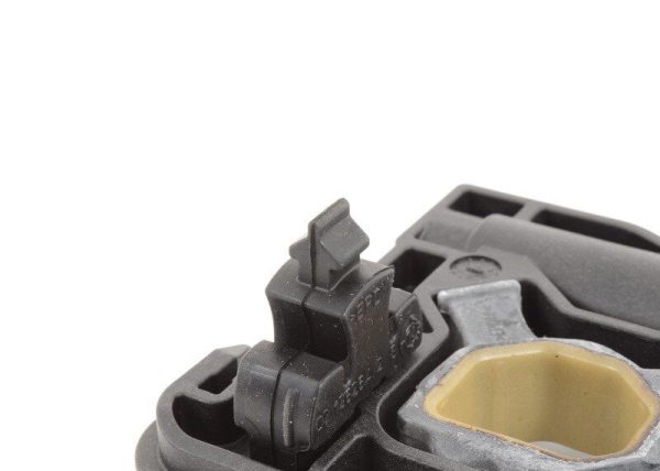 FOR NEW GENUINE BMW 1 2 3 4 i3 SERIES RADIATOR MOUNTING LOWER BRACKET HOLDER RIGHT - Image 4