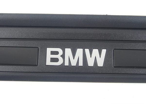 BMW NEW GENUINE E81 E82 2 DOOR N/S LEFT DOOR BLACK ENTRY SILL STRIP 51477174559 - Image 2