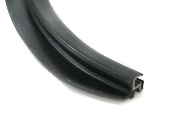 NEW GENUINE BMW 5 SERIES E60 REAR WINDSCREEN MOULDING SEAL TRIM 51317027916 - Image 5