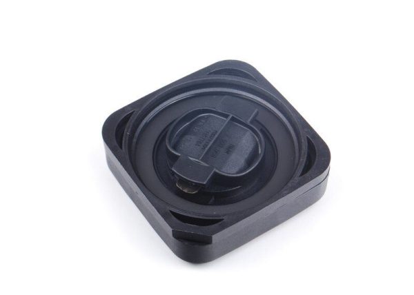 BMW NEW 1 3 5 6 X3 GENUINE PETROL ENGINE BAY SEALING CAP FOR OIL FILLER 11127500568 - Image 3
