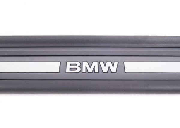 BMW NEW GENUINE 3 E92 E93 06-13 N/S LEFT FRONT DOOR ENTRY SILL STRIP 51477201965 - Image 3
