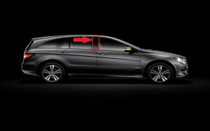 NEW GENUINE MERCEDES BENZ R CLASS W251 FRONT DOOR B-PILLAR OUTSIDE BLACK RIGHT A2516901489
