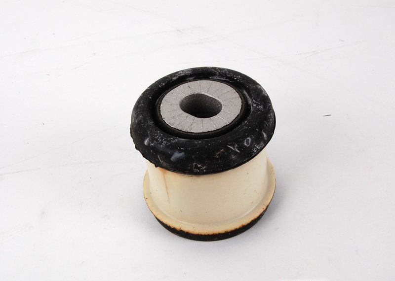 NEW GENUINE A4 B5 B6 B7 A6 C5 PASSAT B5 FRONT SUBFRAME REAR BUSHING 8D0399415D