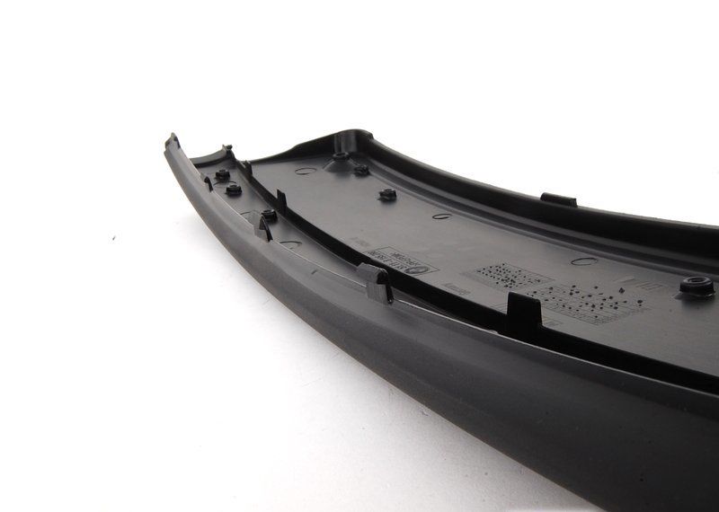 BMW NEW GENUINE E46 3 SERIES 1998-2001 FRONT BUMPER NUMBER PLATE HOLDER 51118195288 - Image 4
