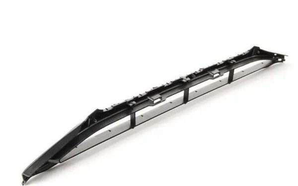 NEW GENUINE AUDI Q5 2013 - 2016 FRONT BUMPER LOWER CENTER GRILL 8R0807647B01C - Image 3