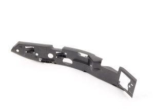 NEW GENUINE VOLKSWAGEN TOUAREG 02-07 FRONT BUMPER O/S RIGHT BRACKET 7L6807184C