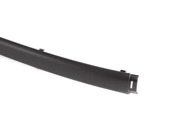 M Sport Rear Central Bumper Moulding without PDC for E46 Saloon - Image 3