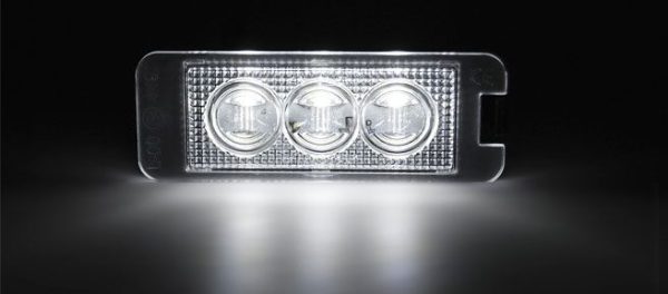 OE LOOK LED LICENCE PLATE LIGHTS FOR VARIOUS VW MODELS - Image 4