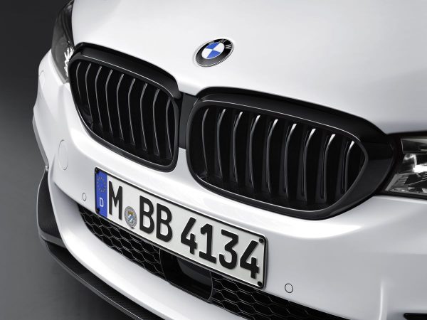NEW GENUINE BMW G30 G31 M PERFORMANCE BLACK GLOSS KIDNEYS GRILLS PAIR SET - Image 2