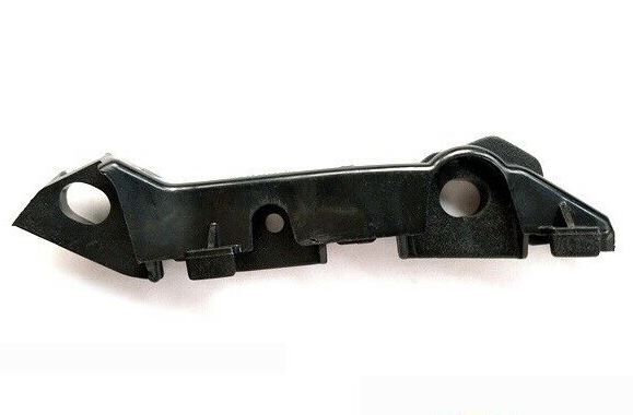 NEW GENUINE MERCEDES BENZ MB C W205 AMG FRONT BUMPER MOUNTING RAIL RIGHT O/S A2058850921