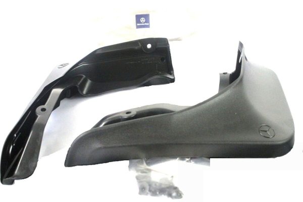 NEW GENUINE MERCEDES BENZ MB A CLASS W176 REAR MUD FLAPS SPLASH GUARD PAIR