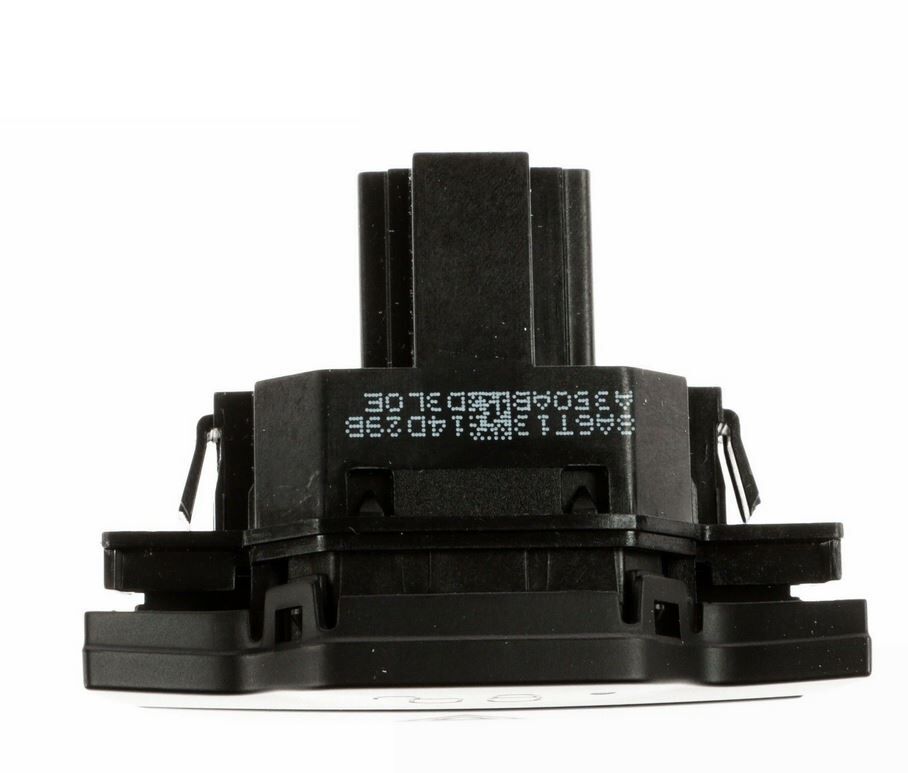 NEW GENUINE FORD FIESTA MK7 DOOR LOCK HAZARD LIGHT WARNING SWITCH 1519127 - Image 2