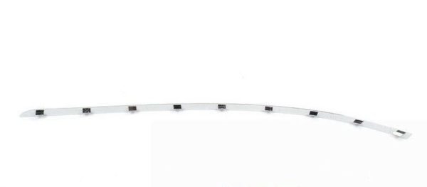 NEW GENUINE MERCEDES BENZ MB C CLASS W204 REAR BUMPER RIGHT CHROME MOLDING TRIM - Image 4