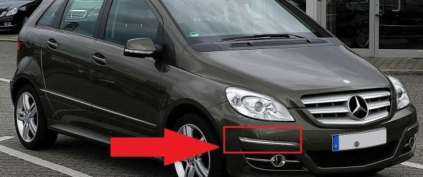 NEW GENUINE MERCEDES BENZ MB B CLASS W245 FRONT BUMPER RIGHT CHROME MOLDING TRIM A1698851821 - Image 4