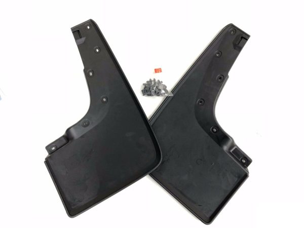 NEW GENUINE VW AMAROK 10-16 FRONT WIDE ARCH MUD FLAPS SPLASH GUARD PAIR 2H0075111E - Image 2