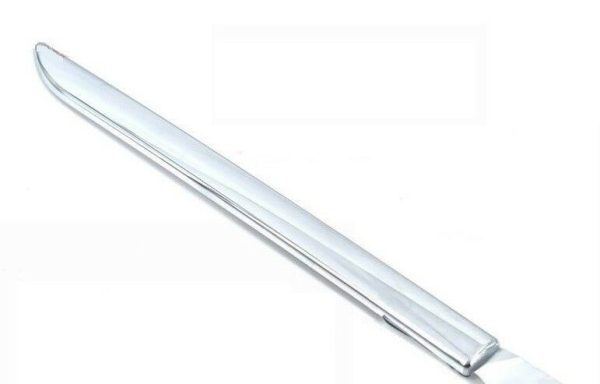 NEW GENUINE MERCEDES BENZ MB E CLASS ELEGANCE W212 FRONT RIGH FENDER CHROME TRIM A2126903462
